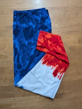 NWOT Patriotic Red Blue & White Leggings